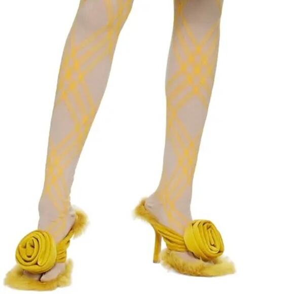 NIB BURBERRY $1190 Size 37 Yellow Step Rose Heeled Sandals Blogger's Fav - Picture 6 of 14